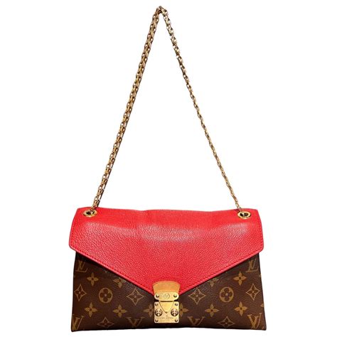 borsa louis vuitton pallas chain|Borsa A Spalla Louis Vuitton Pallas Chain Cherry MM Monogram .